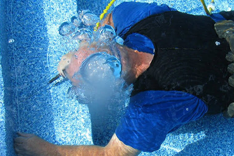 swimming pool repair services Brampton